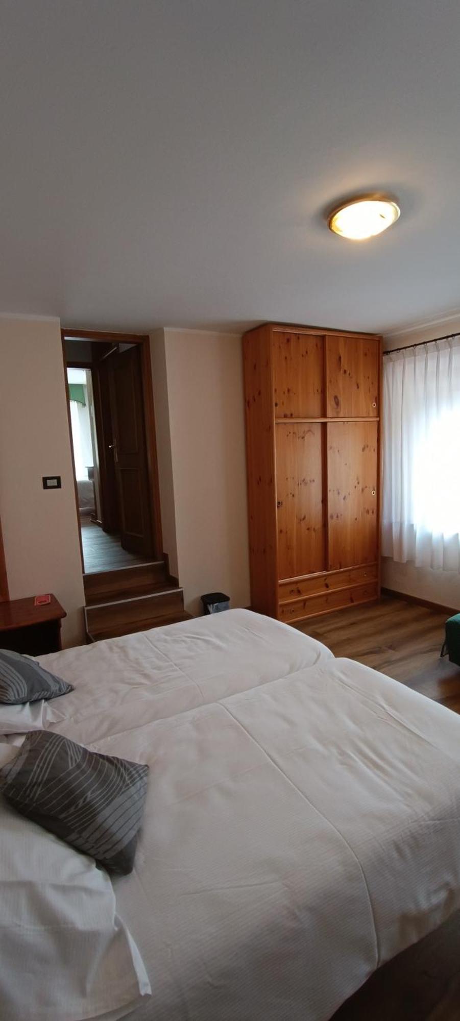 Albergo Ristorante Cacciatori Auronzo di Cadore Exterior photo